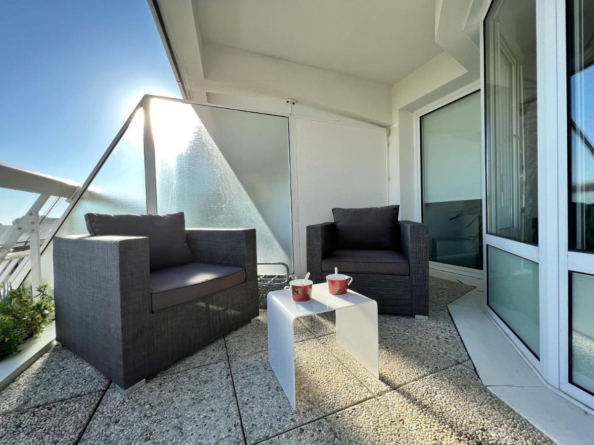 L'Oceane - Magnifique Vue Mer La Rochelle  Exterior photo